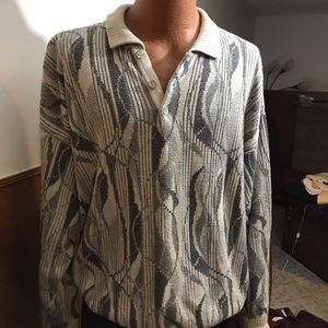 Top notch vintage sweater worth so much more than